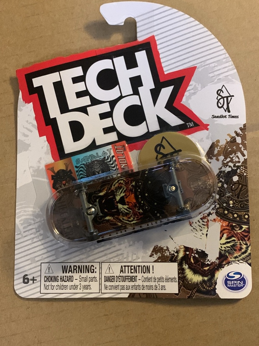 Ryan Sheckler Tech Deck Fingerboard Skateboard Toy - Lion Sandlot Times Graphic